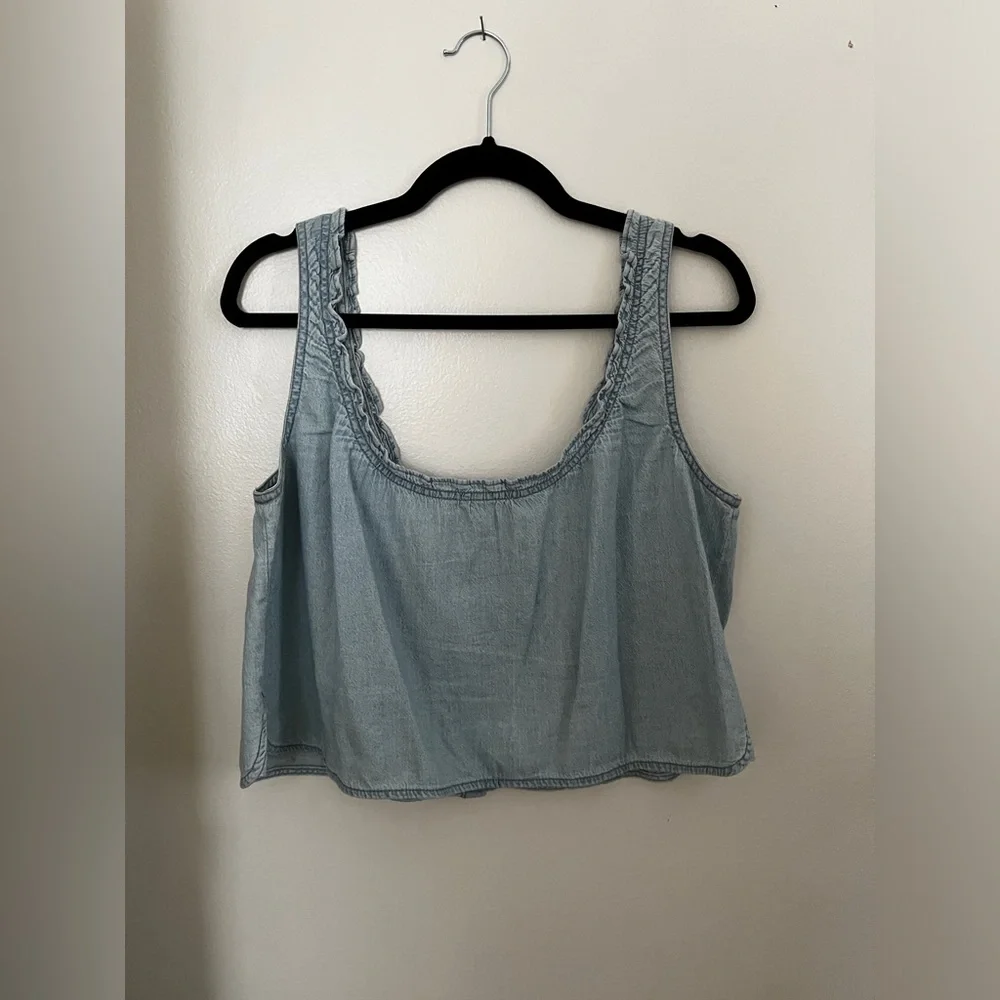 Denim Ruffled U-Neck Crop Top XL - Picture 7 of 8